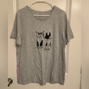 Gray Banana Republic cat t-shirt Large